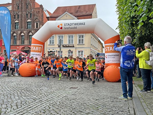 2024_Greifswalder-Citylauf_4_zu_3_711px.jpg